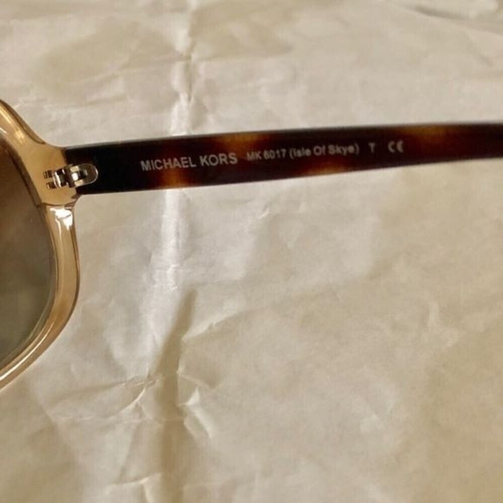 Michael Kors Sunglasses NWOT - Picture 6 of 6